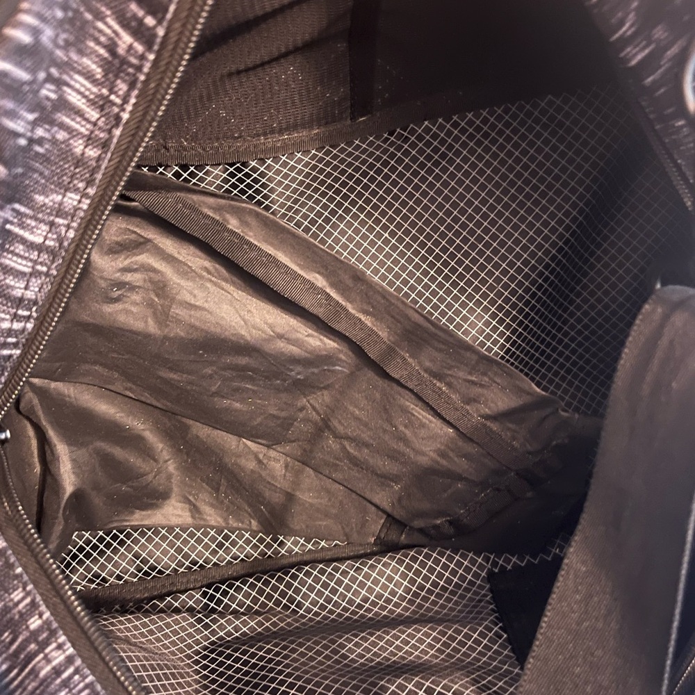 Vooray Gym Duffel - Picture 5 of 5